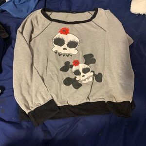 Skull shirt